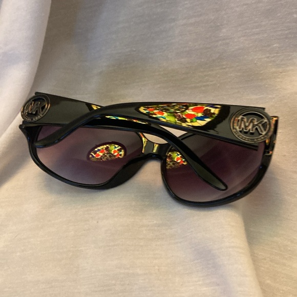 Michael Kors sunglasses - Picture 5 of 5